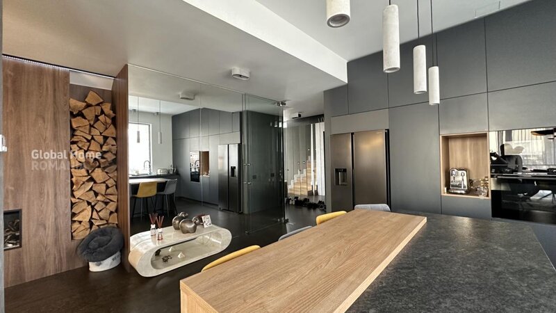 Vila moderna cu piscina | 4 camere | 190 MP | Corbeanca | Vedere Lac